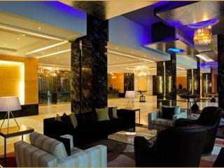 होटल Taj Club House