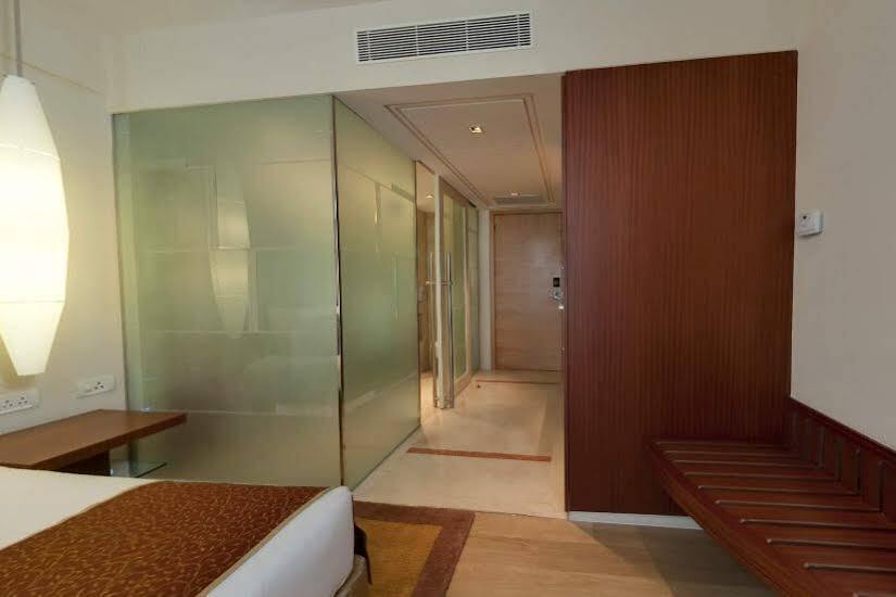 Taj Club House होटल 5*